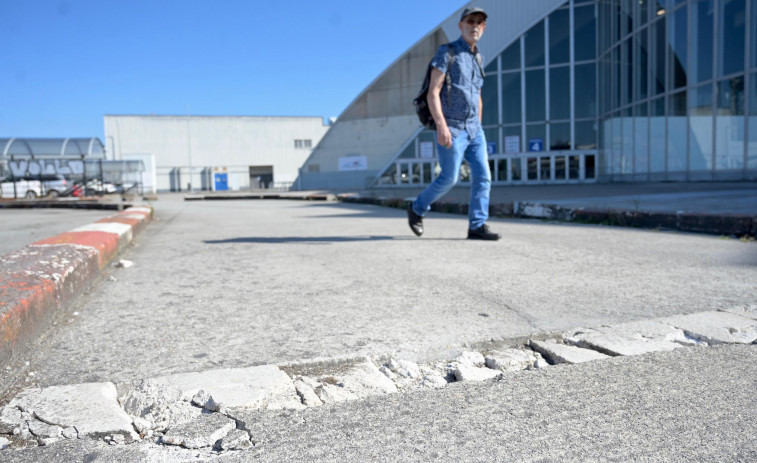 Los vecinos Recinto Ferial de A Coruña piden que el exterior del Coliseum también sea de primera