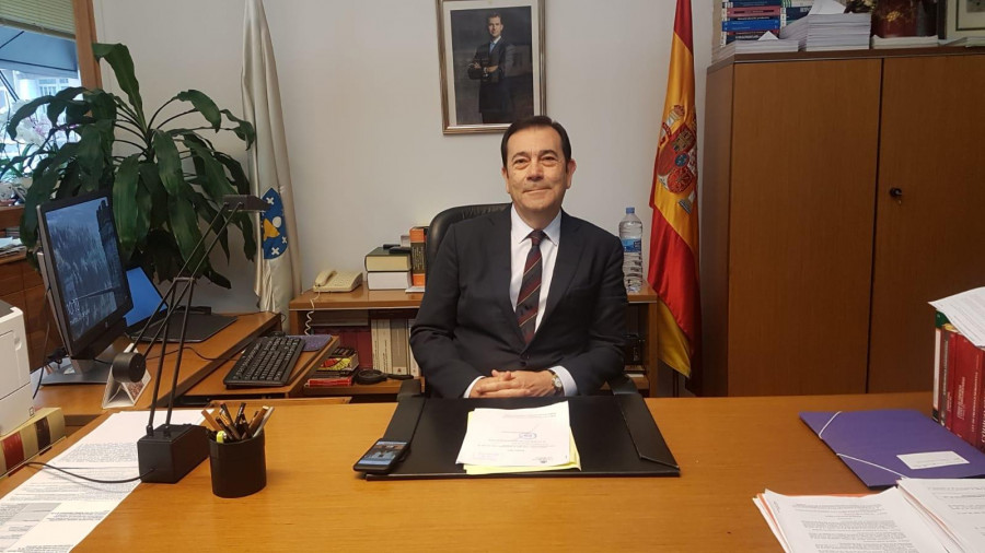 El magistrado Luis Pérez Merino, elegido por tercera vez juez decano de A Coruña