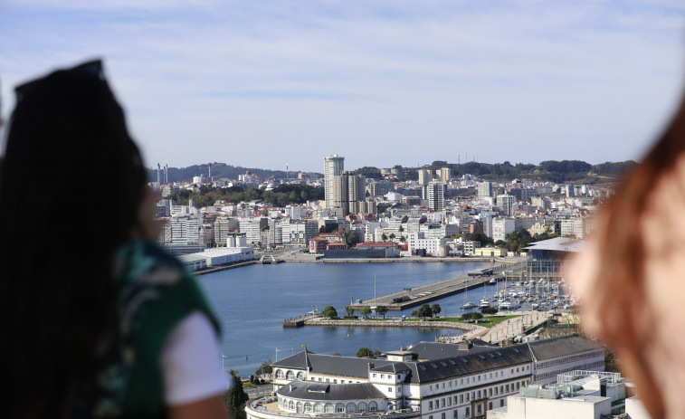 Unas vistas de altura en A Coruña: la Torre de Salvamento Marítimo