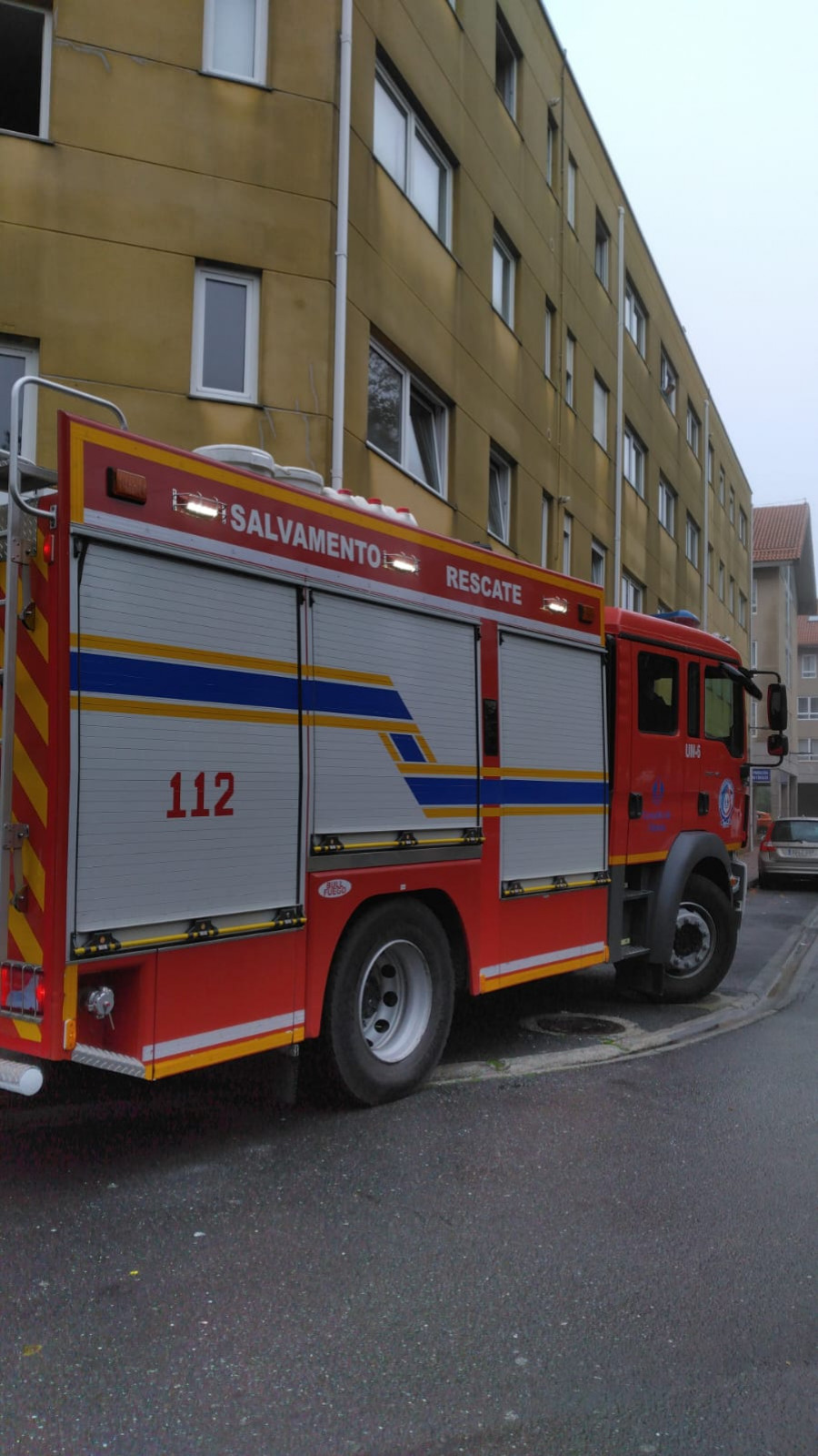 Dos heridos en A Coruña tras un incendio en Os Castros