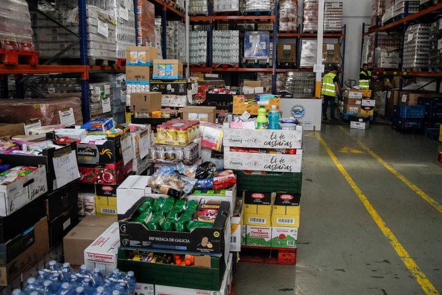 Coca-Cola repartirá comidas de Navidad en A Coruña