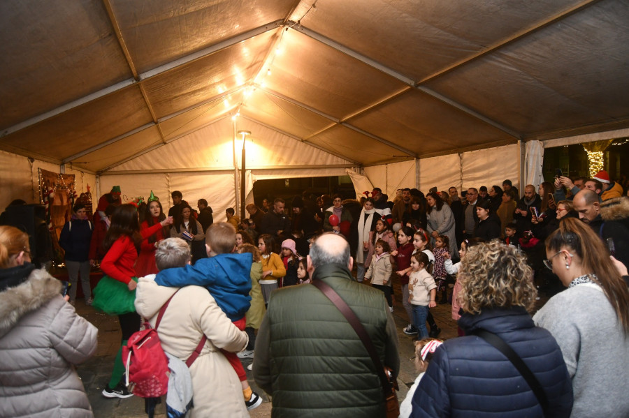 Carral dará la bienvenida a 2025 con una verbena en el Campo da Feira