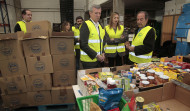 Rueda agradece al Banco de Alimentos Rías Altas su trabajo para garantizar 