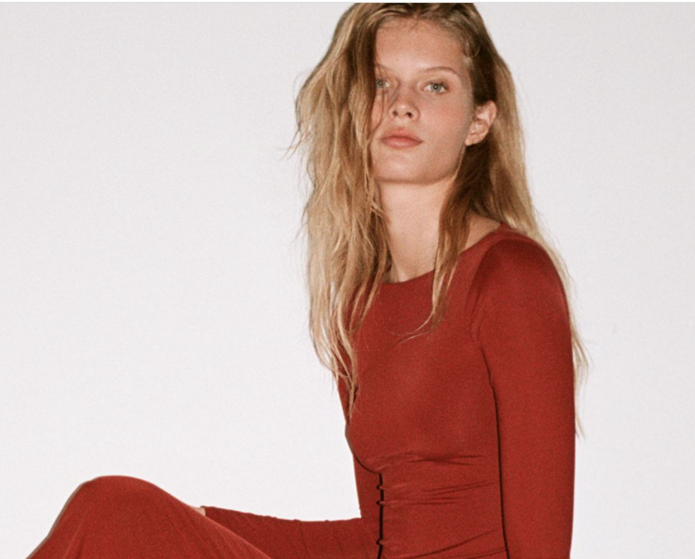Vestido rojo Zara