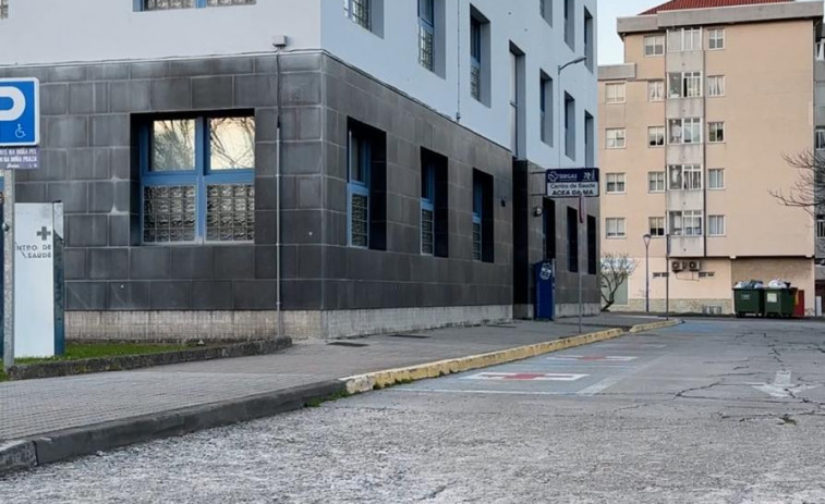 La Xunta de Galicia arreglará el acceso del centro de salud de Acea de Ama