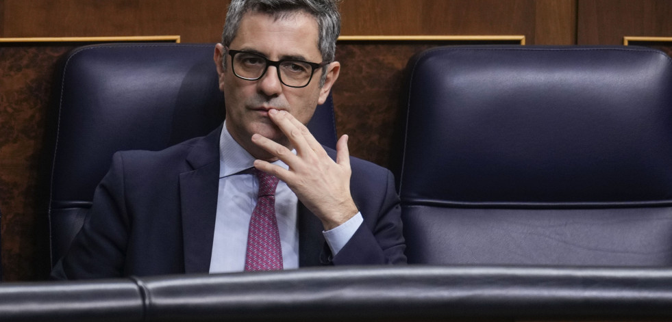 Bolaños reta a los senadores del PP a mostrar sus wasaps en los que opinan sobre Feijóo