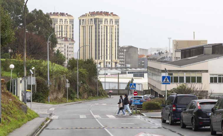 Concluyen las mejoras de accesibilidad previstas por el Concello en la carretera de los Fuertes