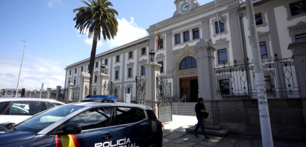 Un hombre acepta más de tres años de cárcel por atropellar en Sada a un guardia civil y darse a la fuga