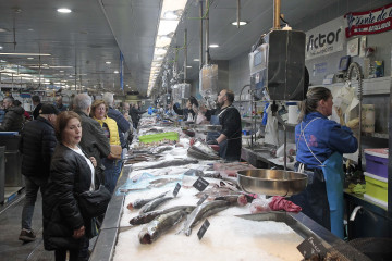 Marisco y pescado en la plaza de Lugo de A Coruña @ Quintana (5)