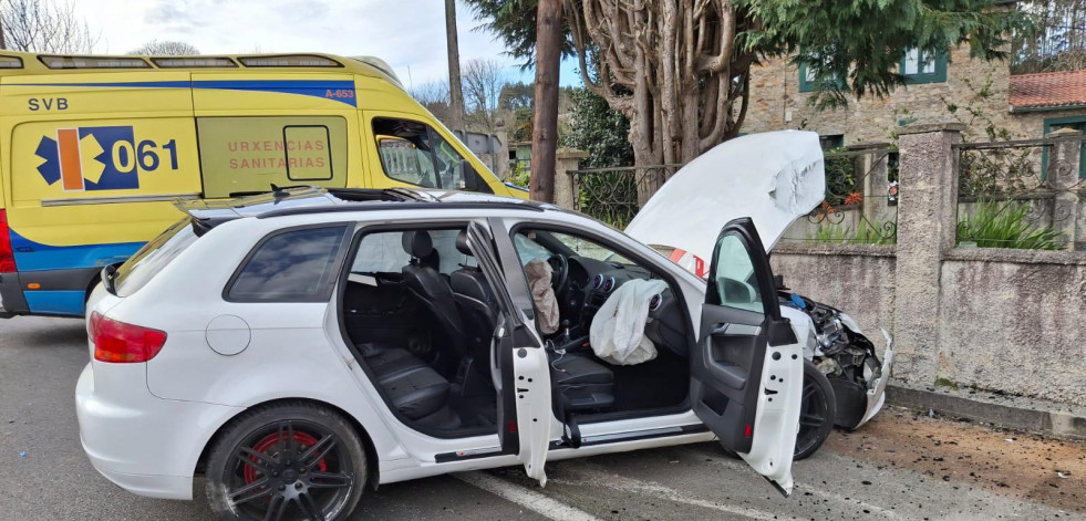 Tres heridos en un accidente en Sada