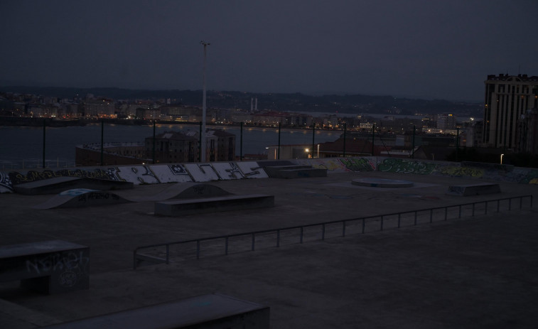 El skate en A Coruña se pasa al lado oscuro por culpa de los ladrones de cobre