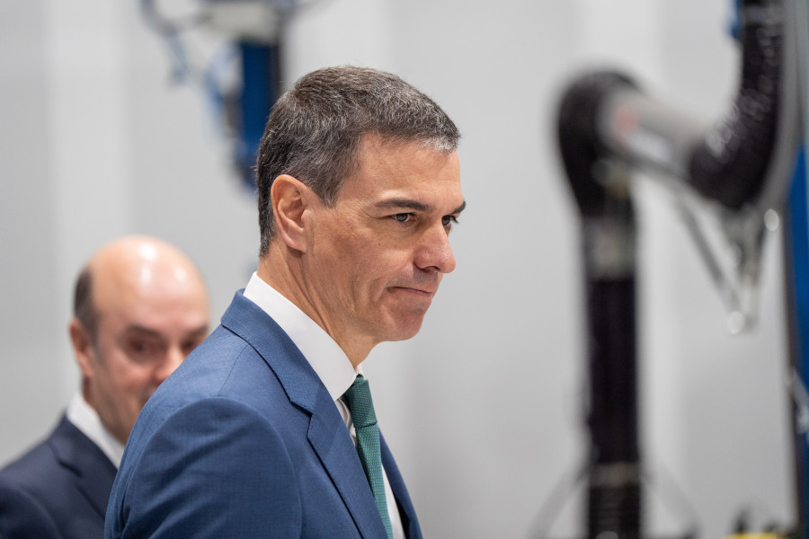 Sánchez se desplaza al centro de control de Red Eléctrica