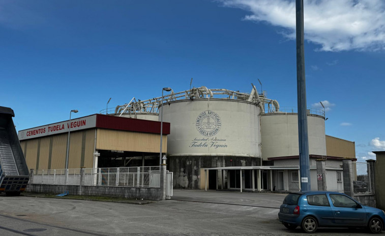 Tudela Veguín quiere construir una terminal de descarga de cemento en el Puerto Exterior
