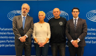 Parlamentarios europeos apoyan a la familia de Diego Bello antes del reinicio del juicio por su asesinato