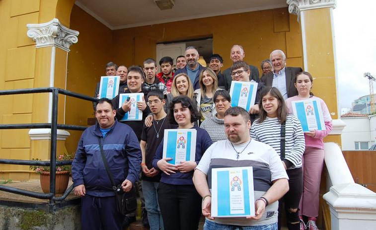 Aspronaga forma a cien personas de A Coruña y su área para favorecer su integración laboral