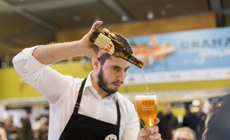 Seis aspirantes coruñeses lucharán por ganar el Campeonato Gallego de Tiraje de Cerveza de Estrella Galicia