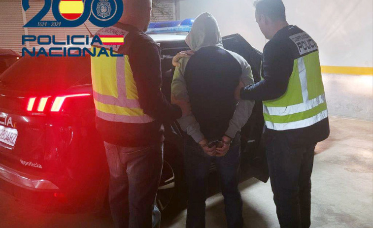 Dos detenidos en A Coruña por la estafa del amor