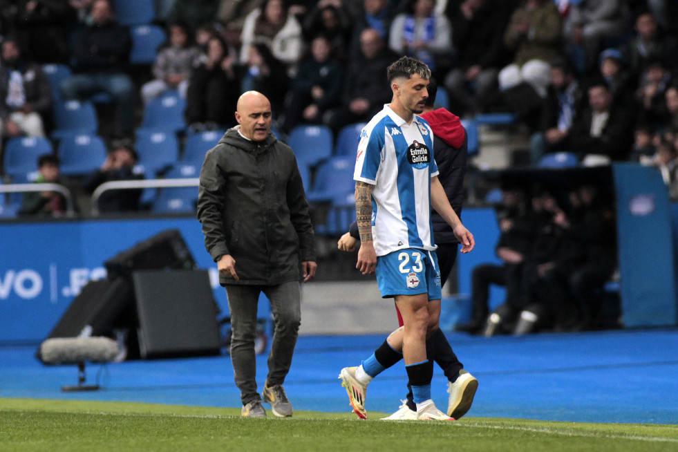 Ximo Navarro se retira expulsado ante el Cartagena   alborés