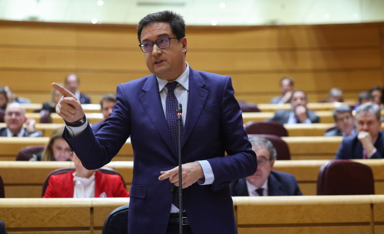 El Gobierno implantará una tasa adicional de empleo que garantice la jubilación parcial  de los funcionarios