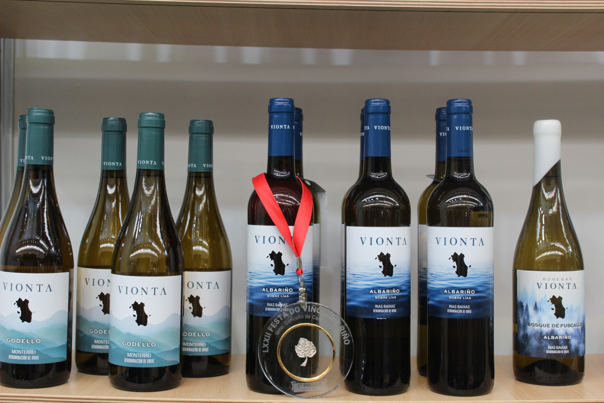 Bodegas Vionta logrou0301 un hito importante en su trayectoria al recibir el premio alu00a0Mejor Albarinu0303o Riu0301as Baixas Cosecha 2023