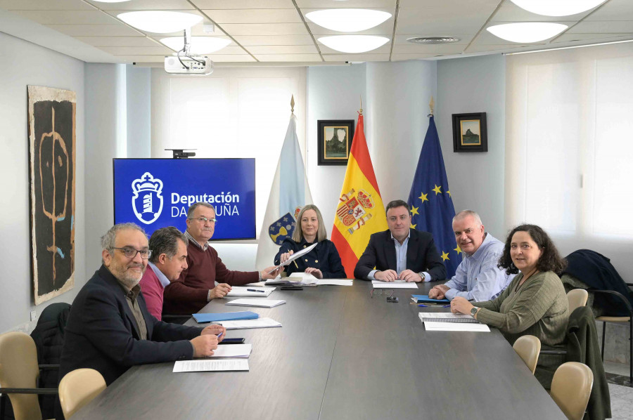 Un convenio pionero para poner fin al conflicto de los bomberos comarcales