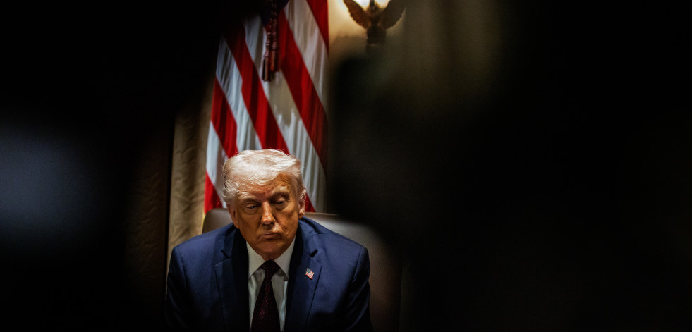 Trump impone aranceles del 25% a quien compre petróleo de Venezuela