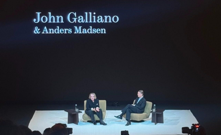 A Coruña sigue recibiendo famosos: John Galliano y Anders Madsen, en Inditex
