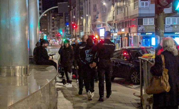 Detenidos por un atraco a cuchillo en el centro de A Coruña