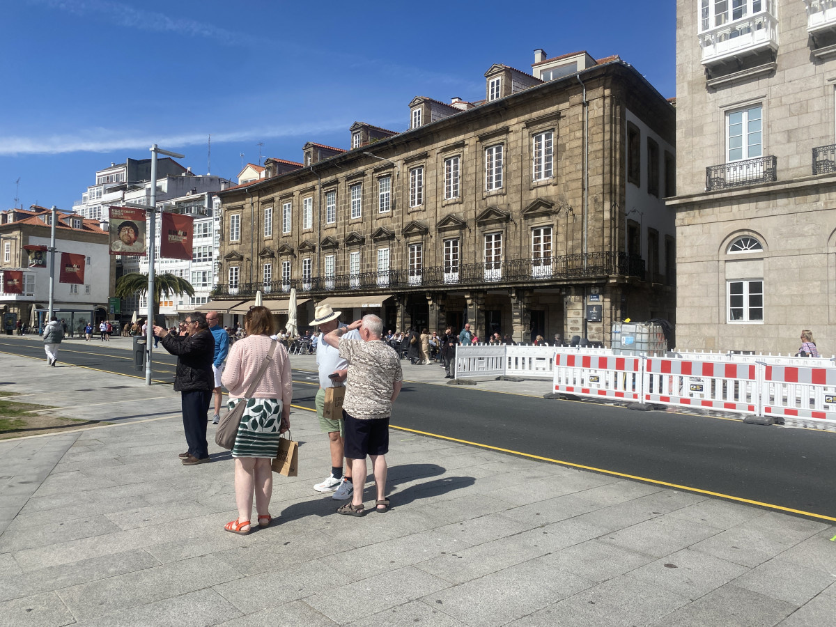 Pasajeros del trasatlántico 'Arvia' en A Coruña