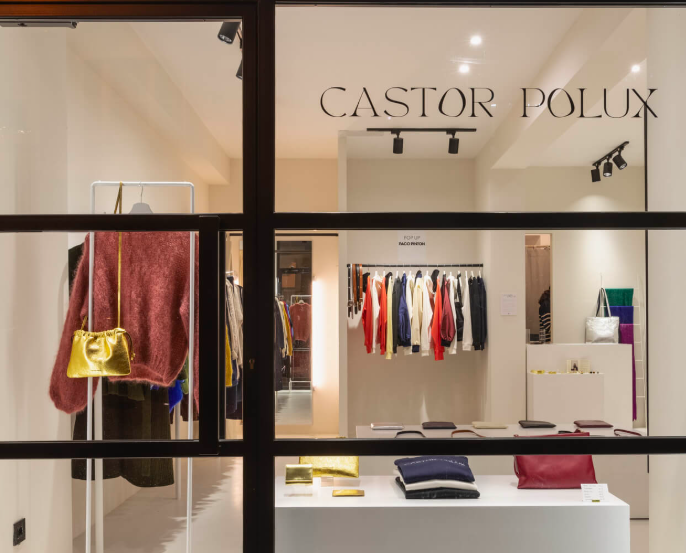 La tienda Castor Polux estau0301 ubicada en Emilia Pardo Bazau0301n 