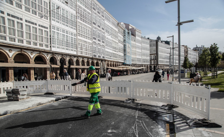 Avanza la reforma de los Cantones: el lunes reabre la calle entre el Puerto y Correos
