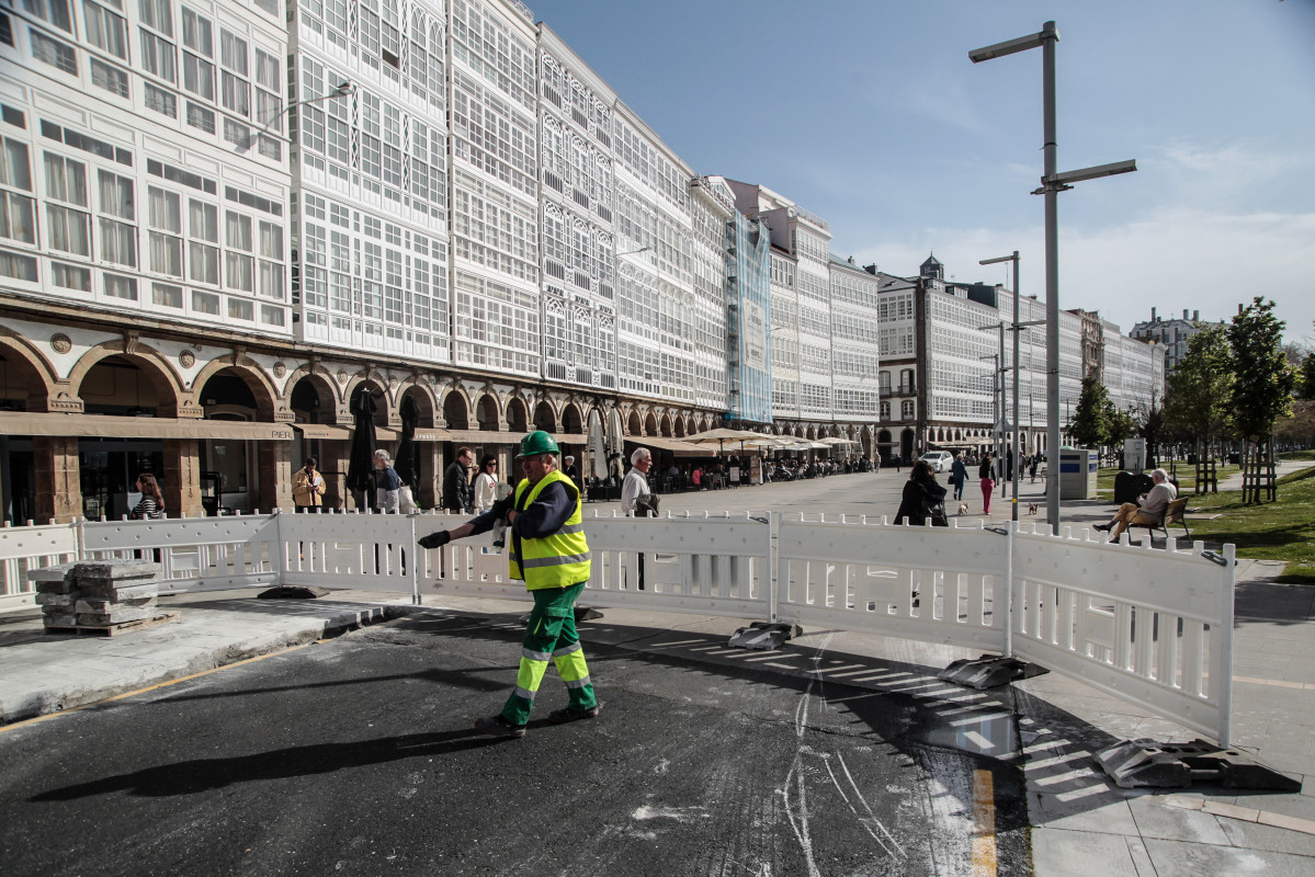 Corte de tráfico en La Marina por las obras de reforma de los Cantones @ Quintana (5)