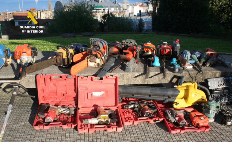 Detenidas cuatro personas por robos en el área metropolitana de A Coruña