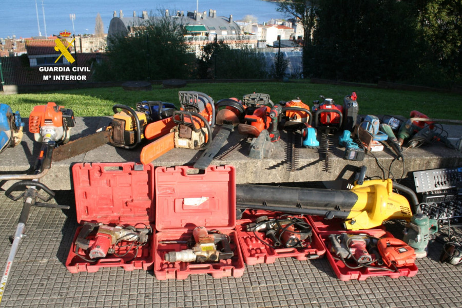 Detenidas cuatro personas por robos en el área metropolitana de A Coruña