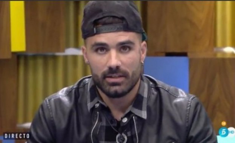Detienen al cantante Tutto Durán por acoso sexual a una menor en redes sociales