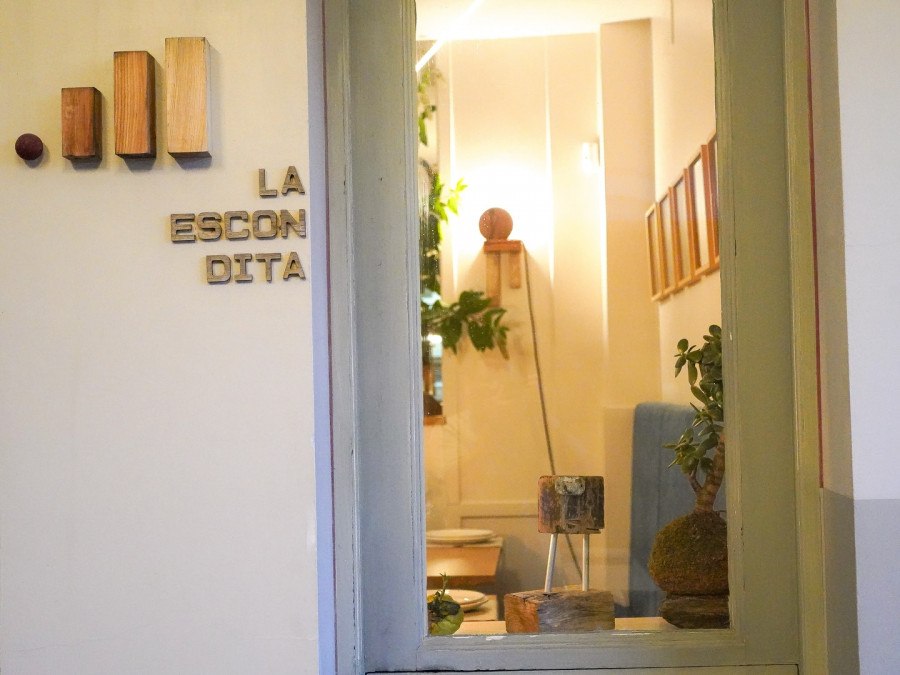 La Escondita, pasión por la brasa y el producto de calidad en María Pita