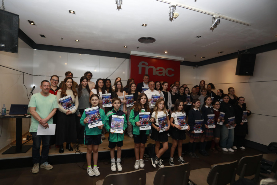 Más de treinta colegios e institutos participan mañana en el Coliseum en el Intercentros 2025