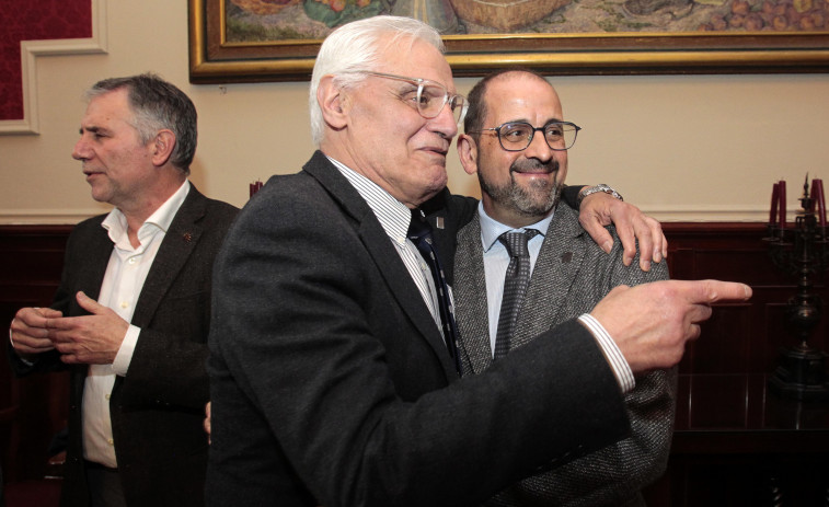 O novo presidente da RAG, Henrique Monteagudo, reclama un “pacto social” polo galego