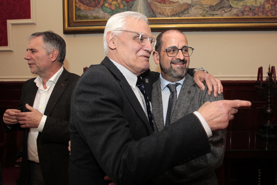 O novo presidente da RAG, Henrique Monteagudo, reclama un “pacto social” polo galego