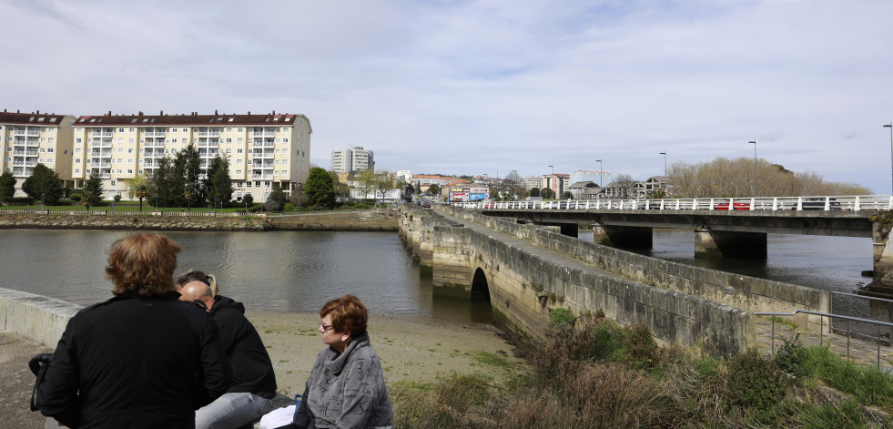 Oleiros niega que haya un vertido de aguas fecales a la ría en la zona de O Paraíso