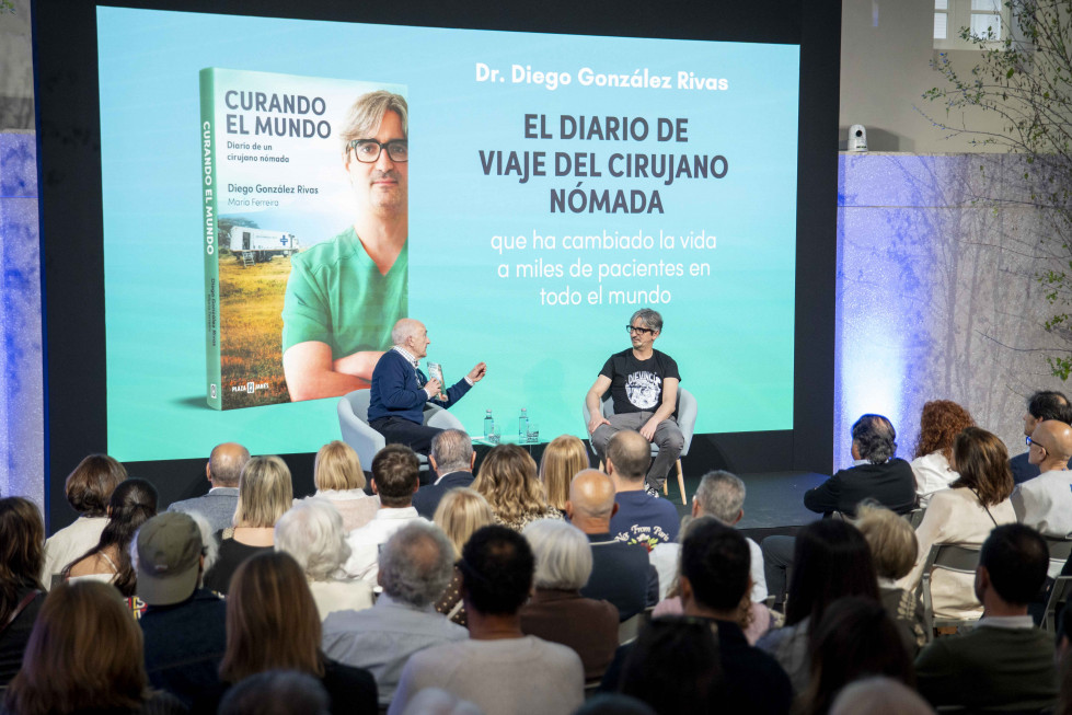 Diego Gonzalez Rivas presenta su libro en el Espacio Avenida