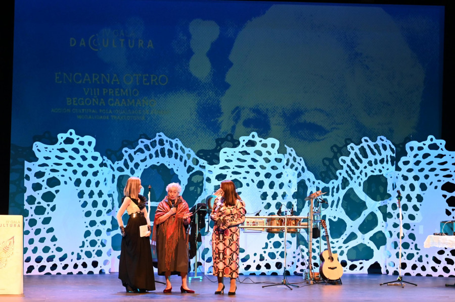 La Diputación entrega sus premios a los 14 ganadores de los certámenes culturales de 2024