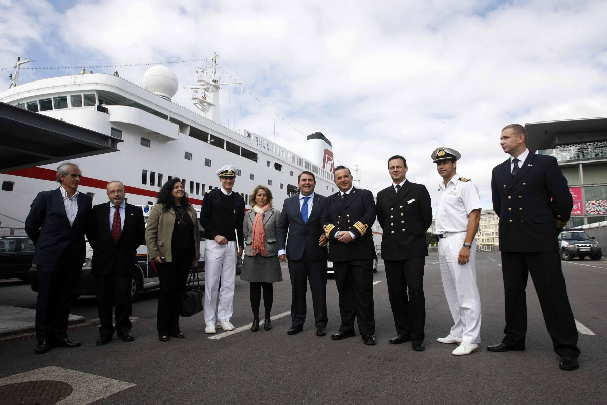 Mayor escala múltiples de cruceros en el puerto de A Coruña 2014 @Quintana (22)