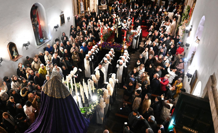 El Nazareno y Nuestra Señora de la Amargura se quedan sin salir debido al mal tiempo