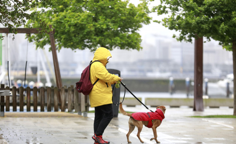 Domingo de precipitaciones fuertes en Galicia y cielos nubosos