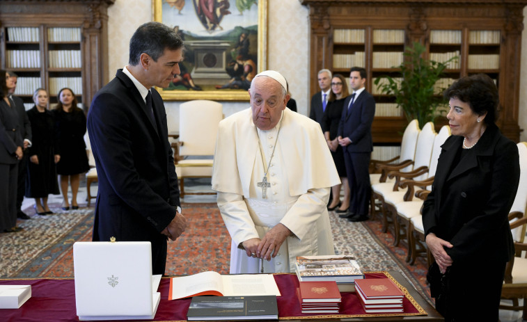 El Gobierno lamenta la muerte del papa Francisco