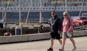 Escala múltiple en los muelles coruñeses