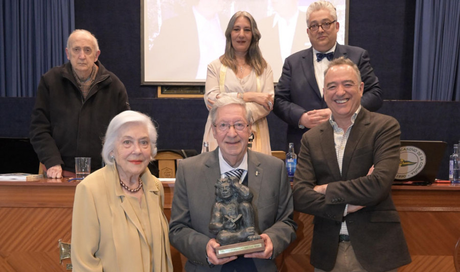 Fernández Caamaño gana el premio literario Fernando Arenas Quintela