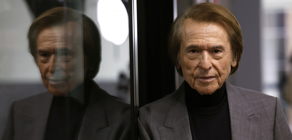 Raphael anuncia su vuelta a la música cuatro meses después de su hospitalización