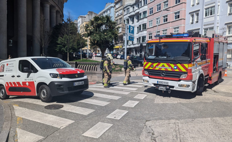Un aluvión de alertas por el apagón saturan a los Bomberos de A Coruña